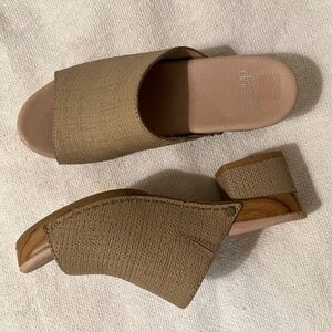 Dansko platform sandal